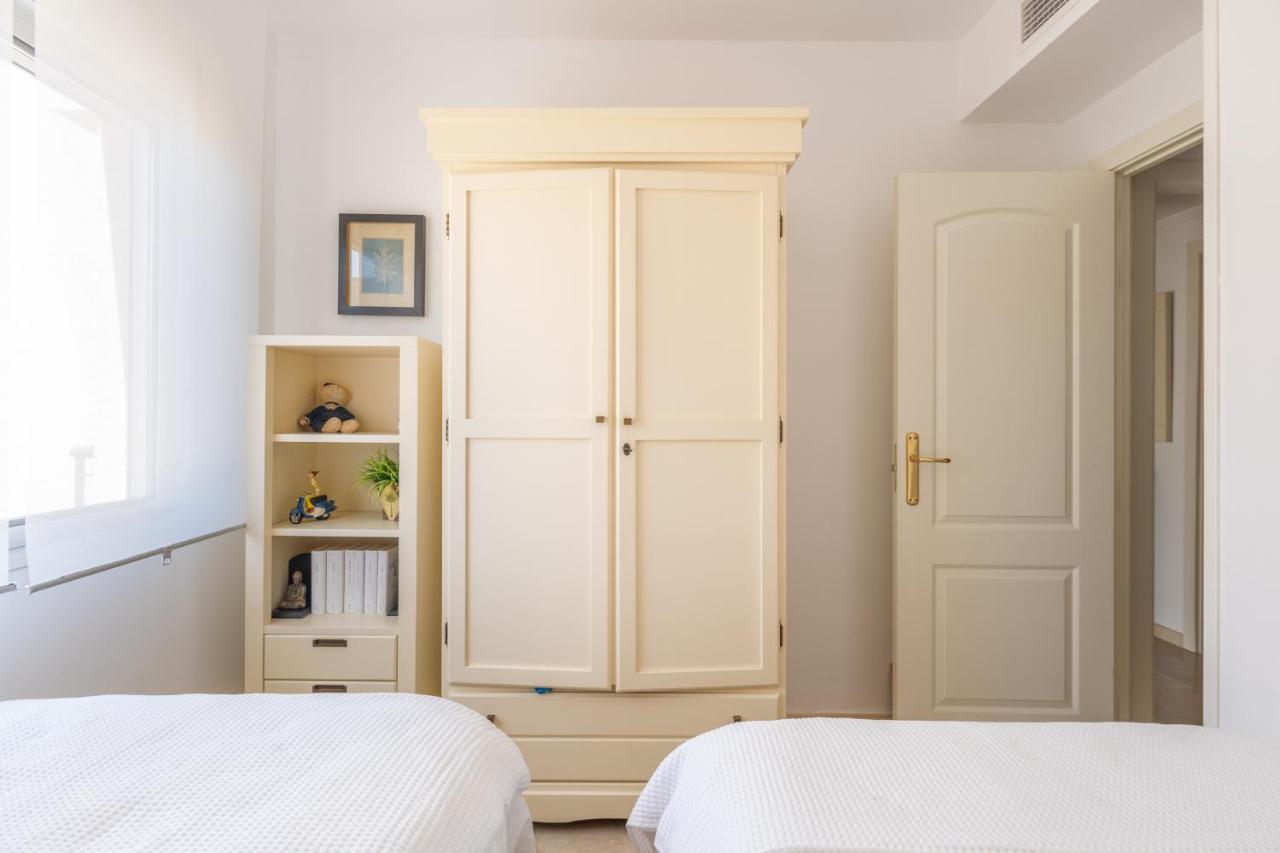 Apartament Atico 2 Terrazas Junto Al Mar By Rent Me Estepona Zewnętrze zdjęcie